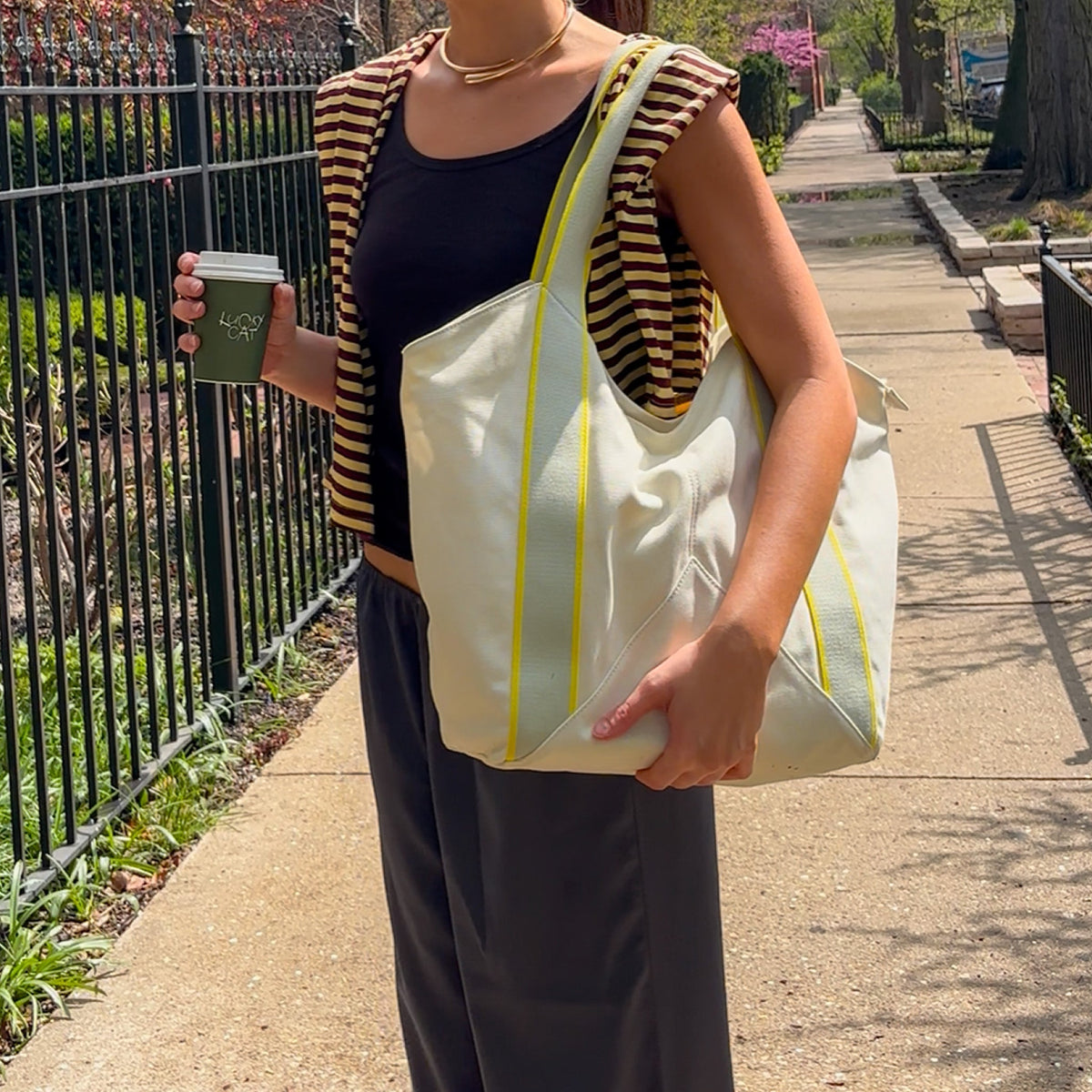 Woman wearing STATE Bags Beverly Tote Pristine