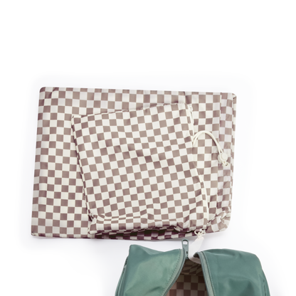 STATE Bags Wellington weekender medium pouches
